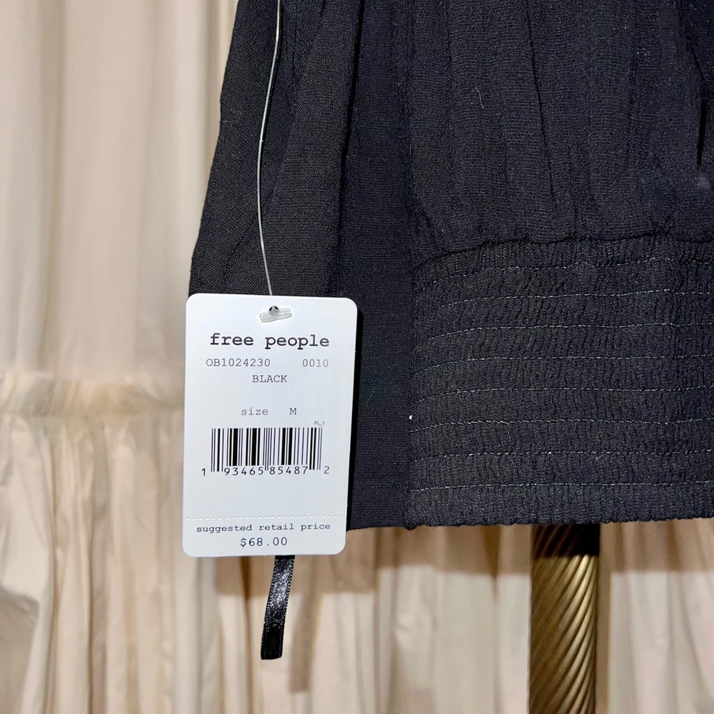 FREE PEOPLE TOP - Picture 2 of 2